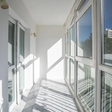Comfortable Victus Close To The By Renters * Zoppot