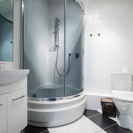 Comfortable Victus Close To The By Renters *
